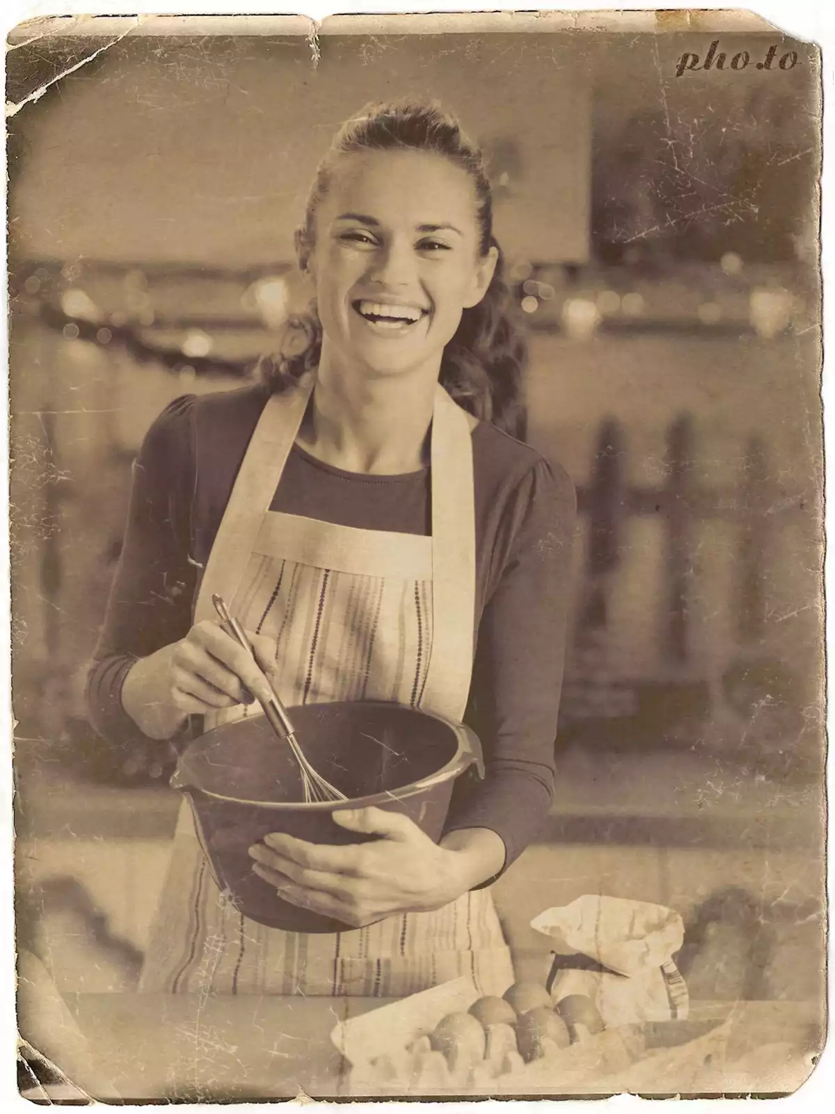 Online Old Photo Restoration With AI